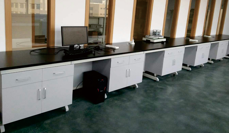 3鋼木實驗臺(U型拉手).jpg 3鋼木實驗臺(U型拉手).jpg